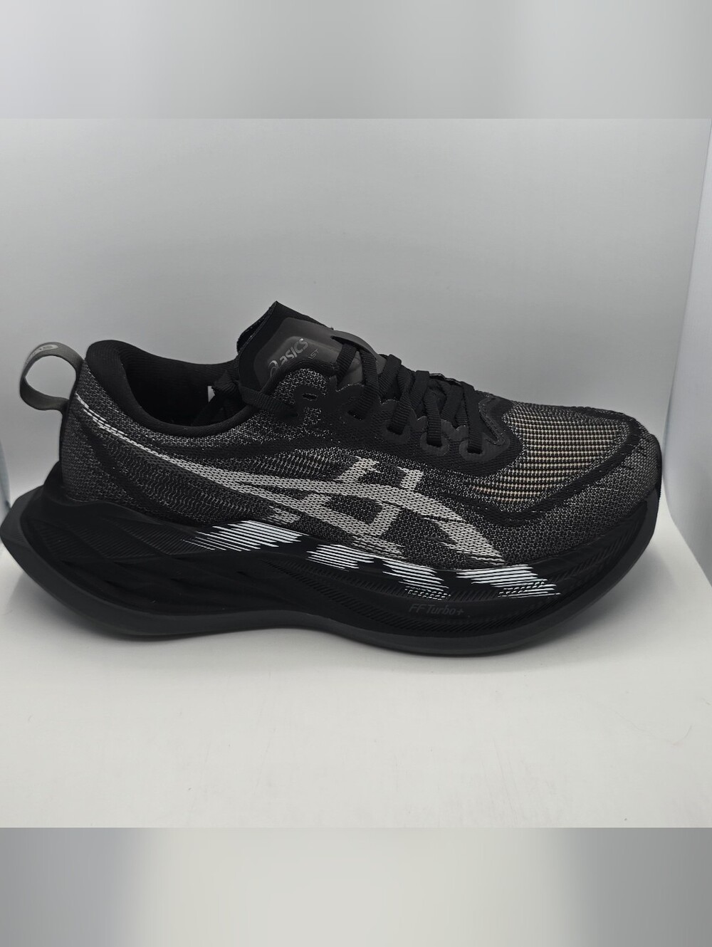 ASICS Running Shoes      SUPERBLAST 2 Black / White Womens 5